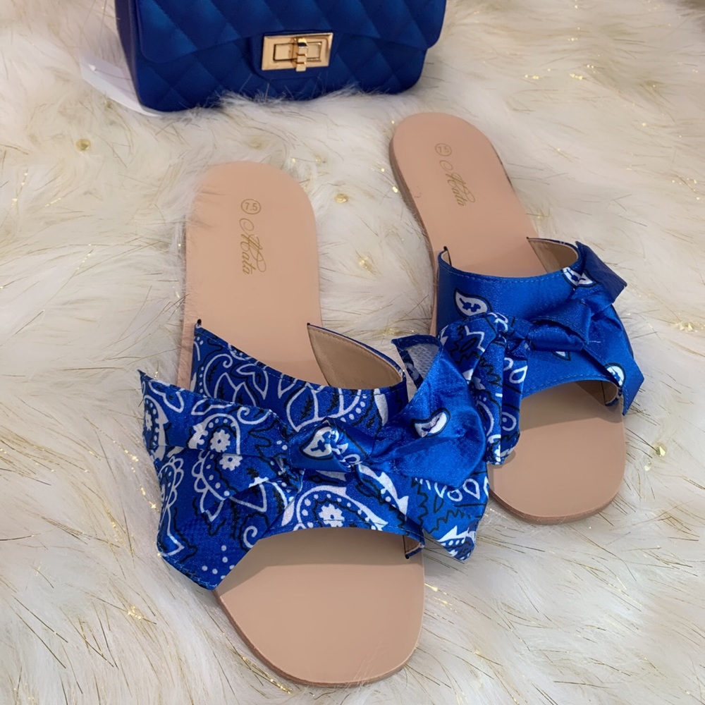 Blue bandanna slippers